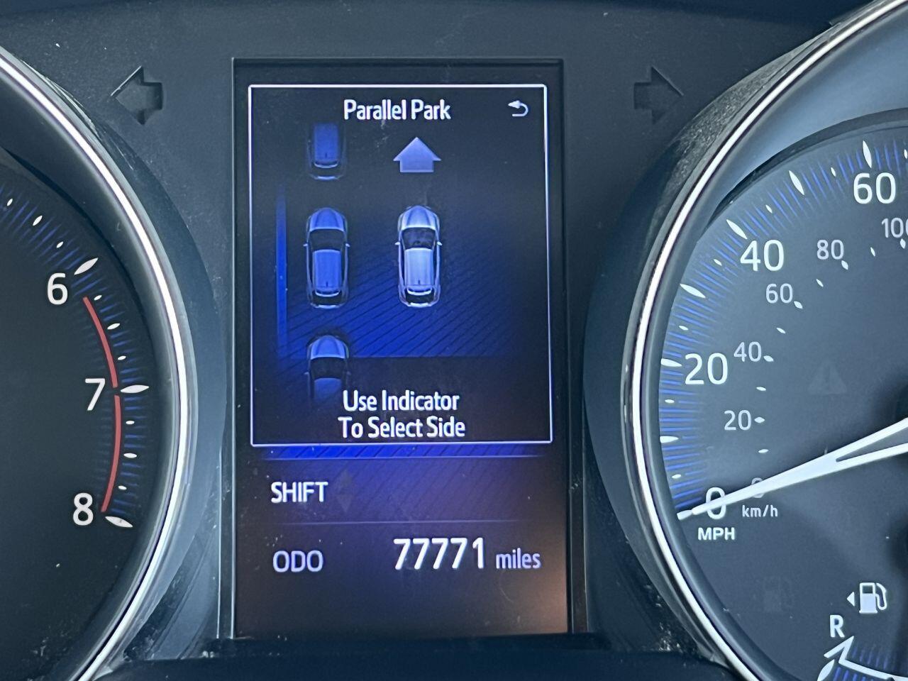 Toyota C-HR view 56