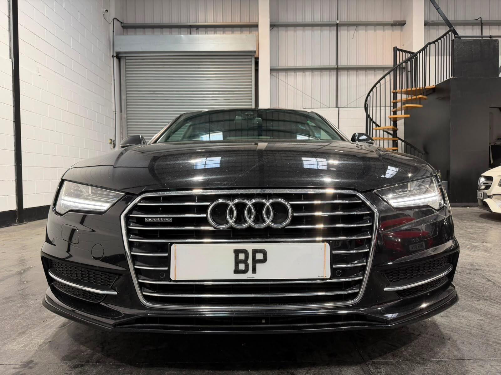 Audi A7 view 11
