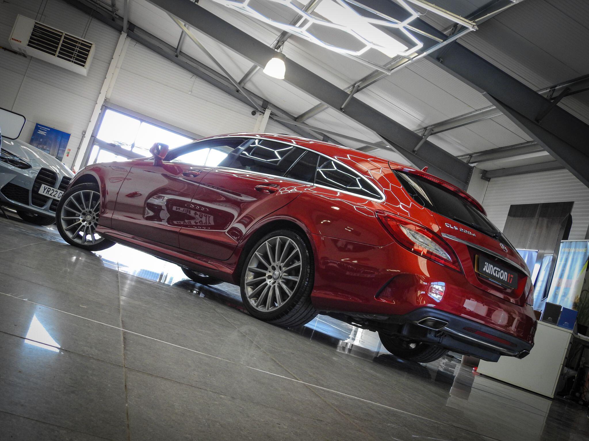 Mercedes-Benz CLS view 4