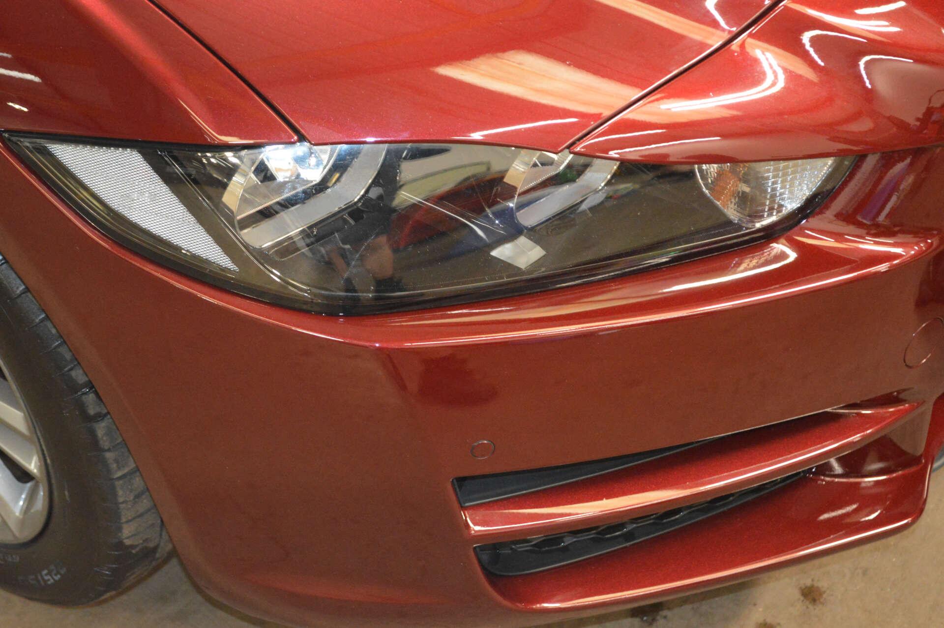 Jaguar Xe view 49