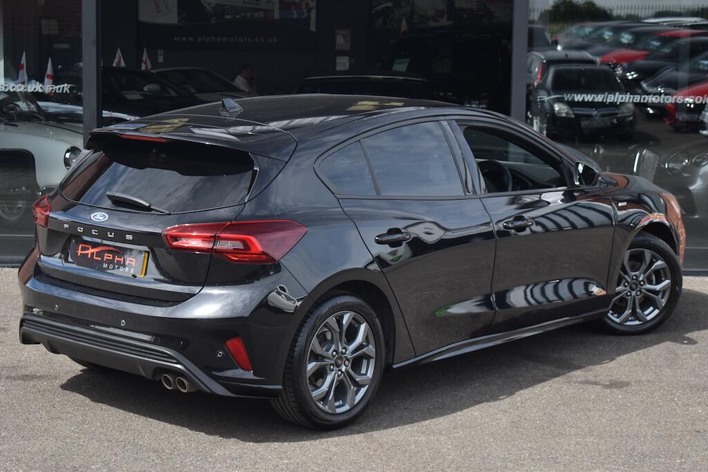 Ford Focus view 7