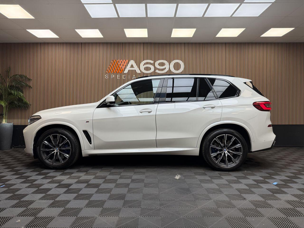 BMW X5 X5 view 4