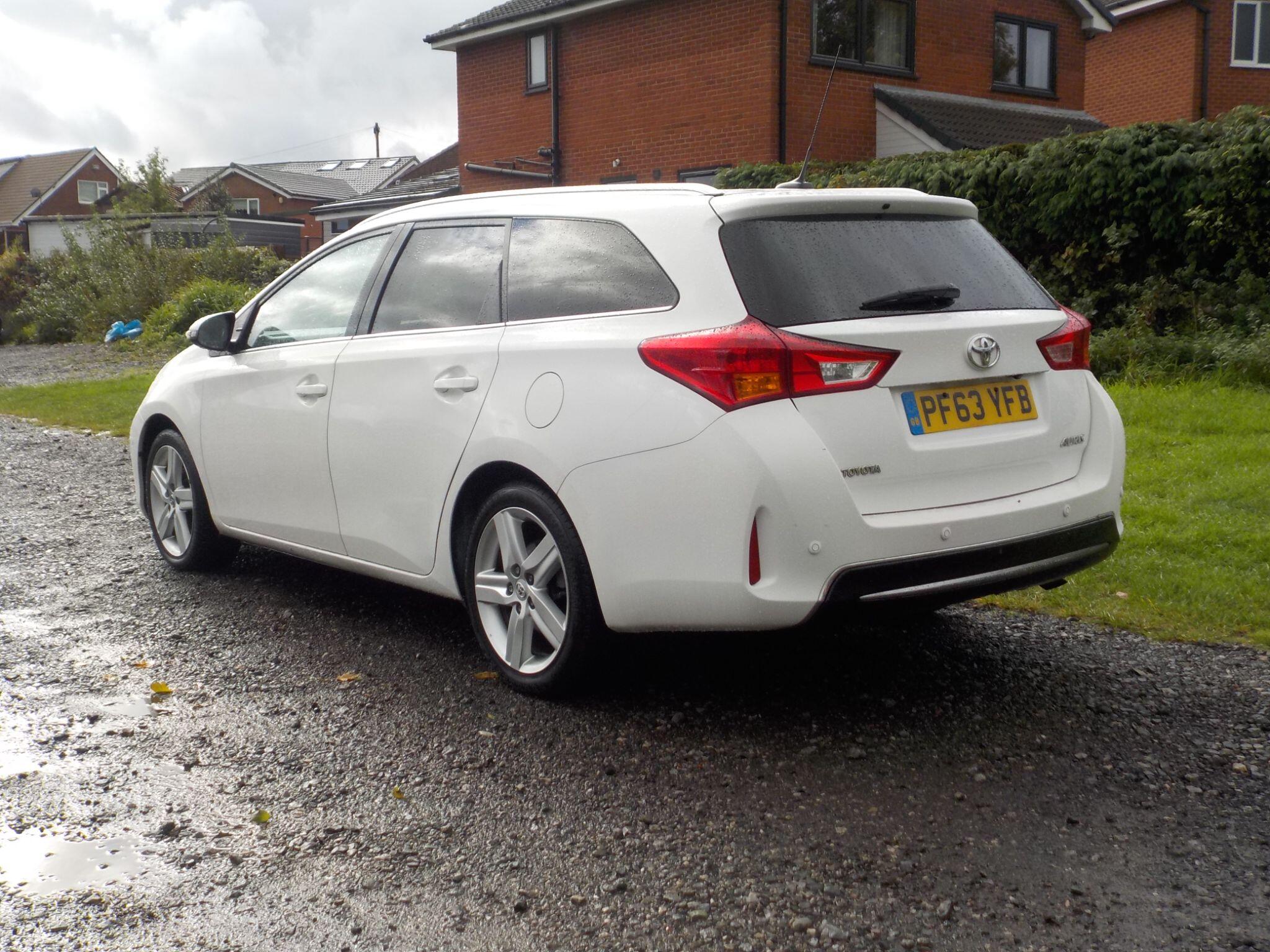 Toyota Auris 1.6 V-Matic Excel Touring Sports Euro 5 5dr