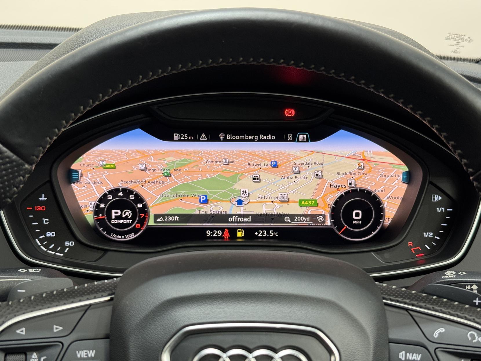 Audi Q5 view 39
