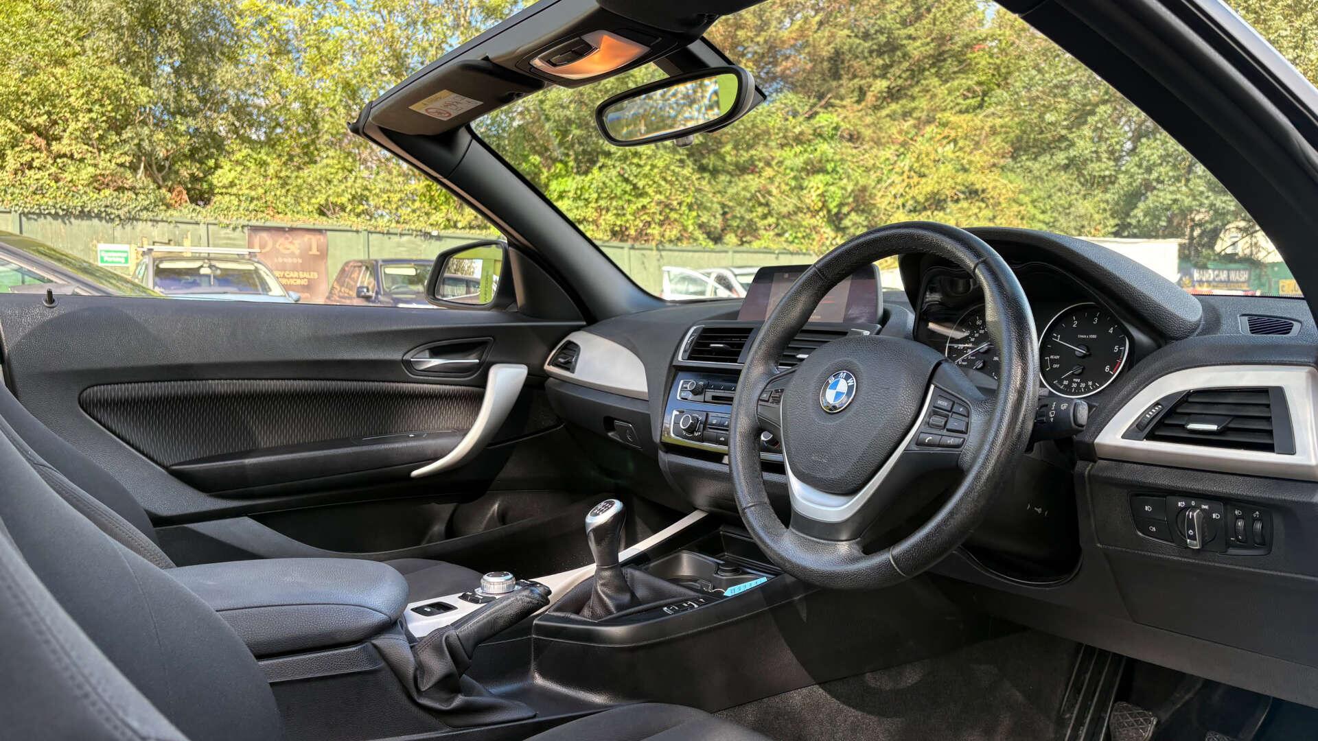 BMW 2 Series view 7