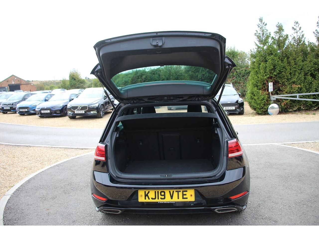 Volkswagen Golf view 38