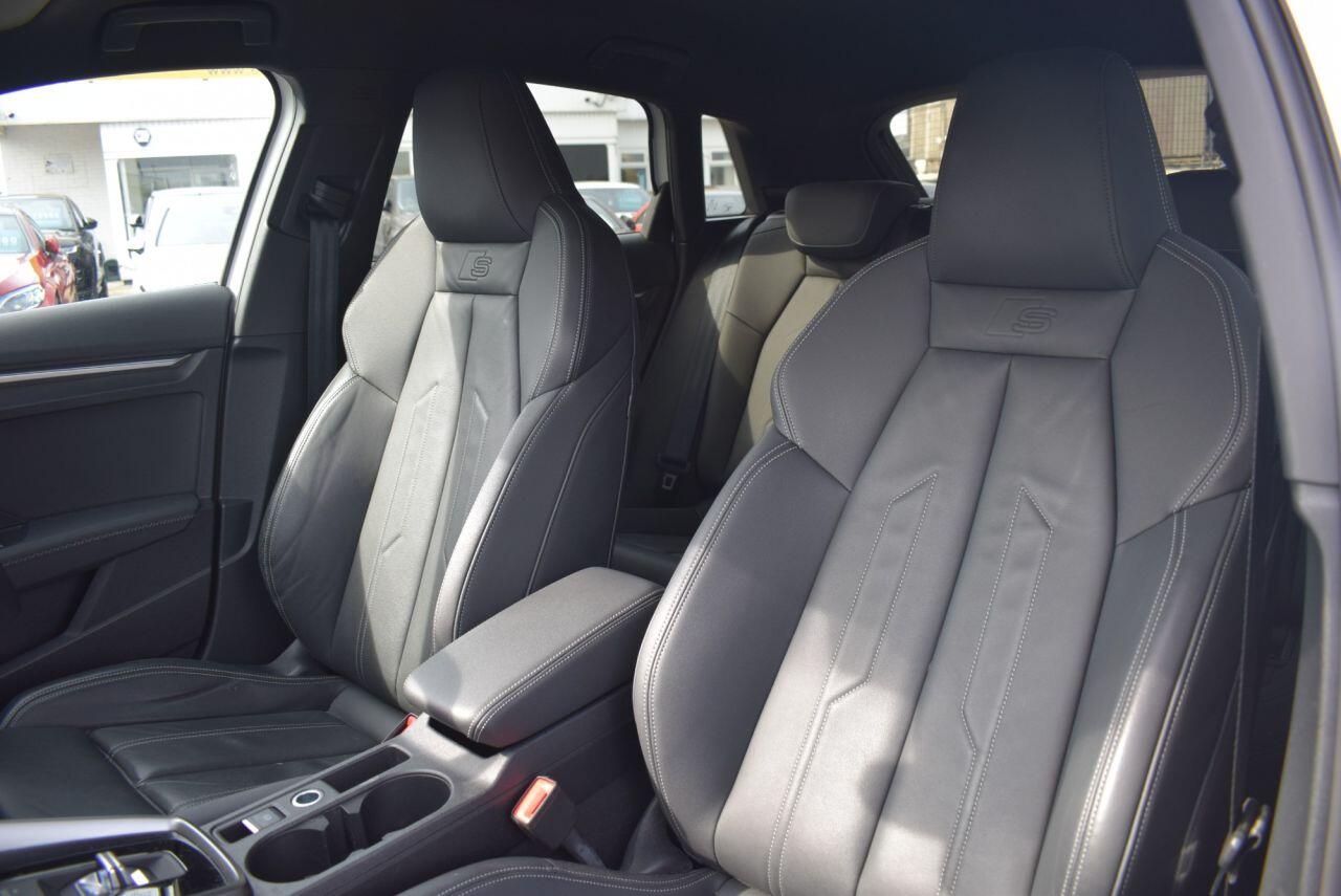 Audi A3 view 3