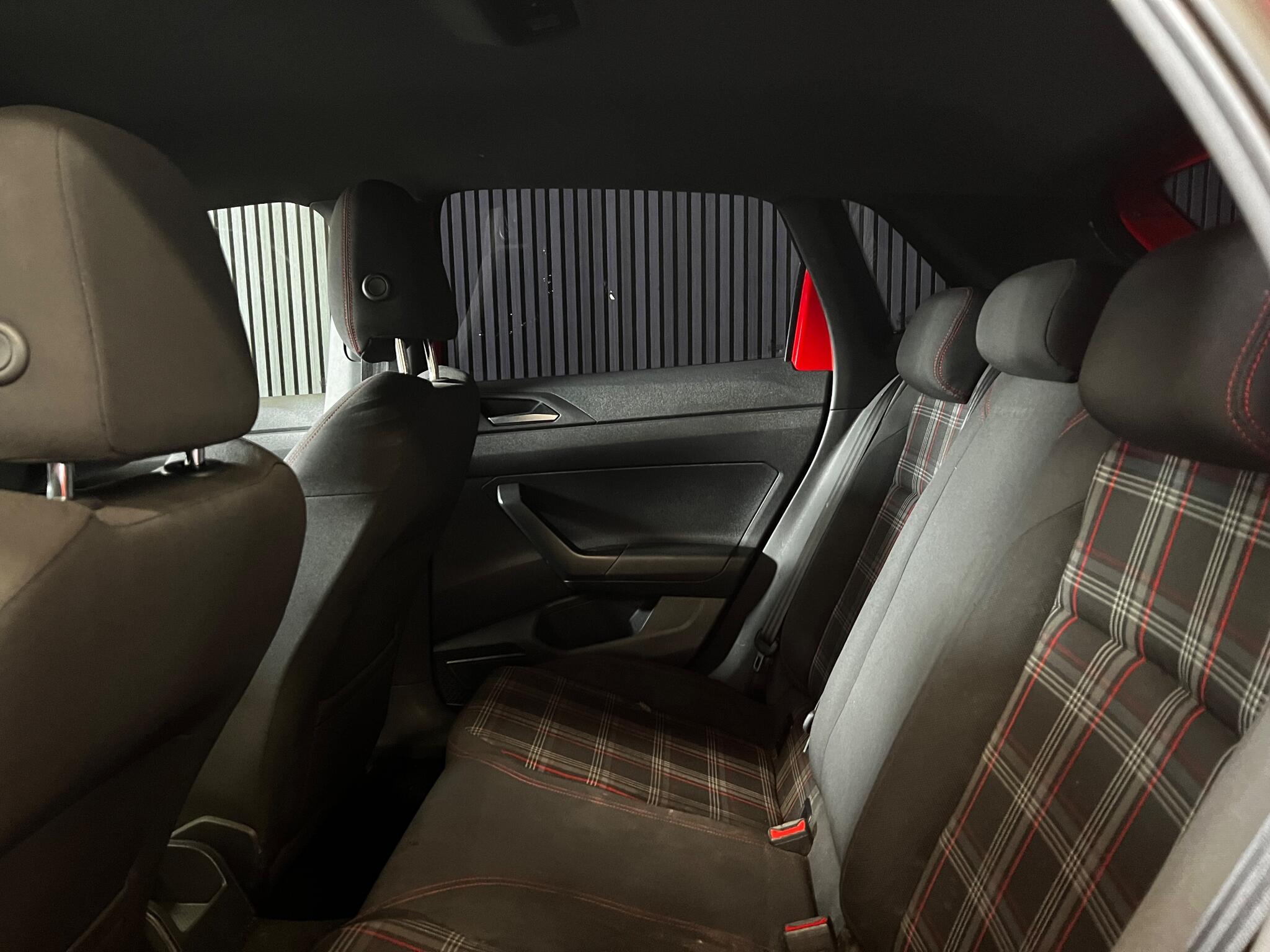 Volkswagen Polo view 20