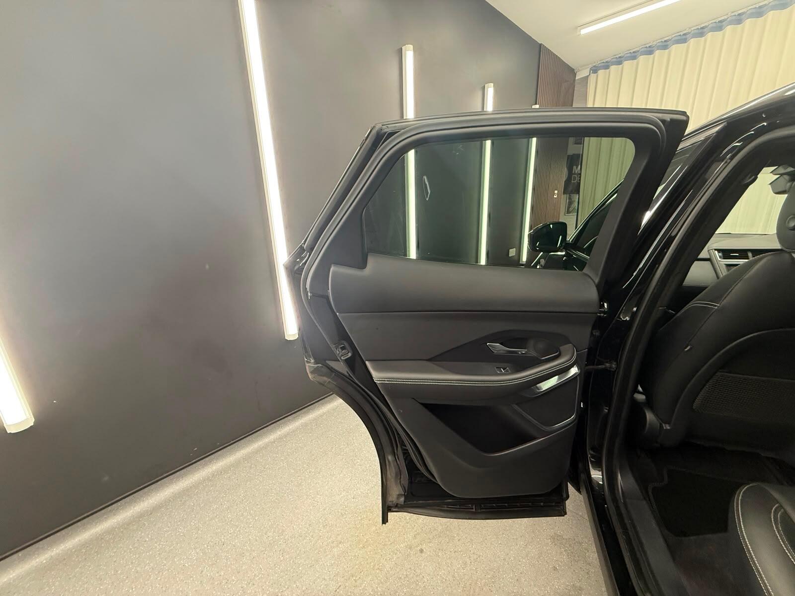 Jaguar E-Pace view 15