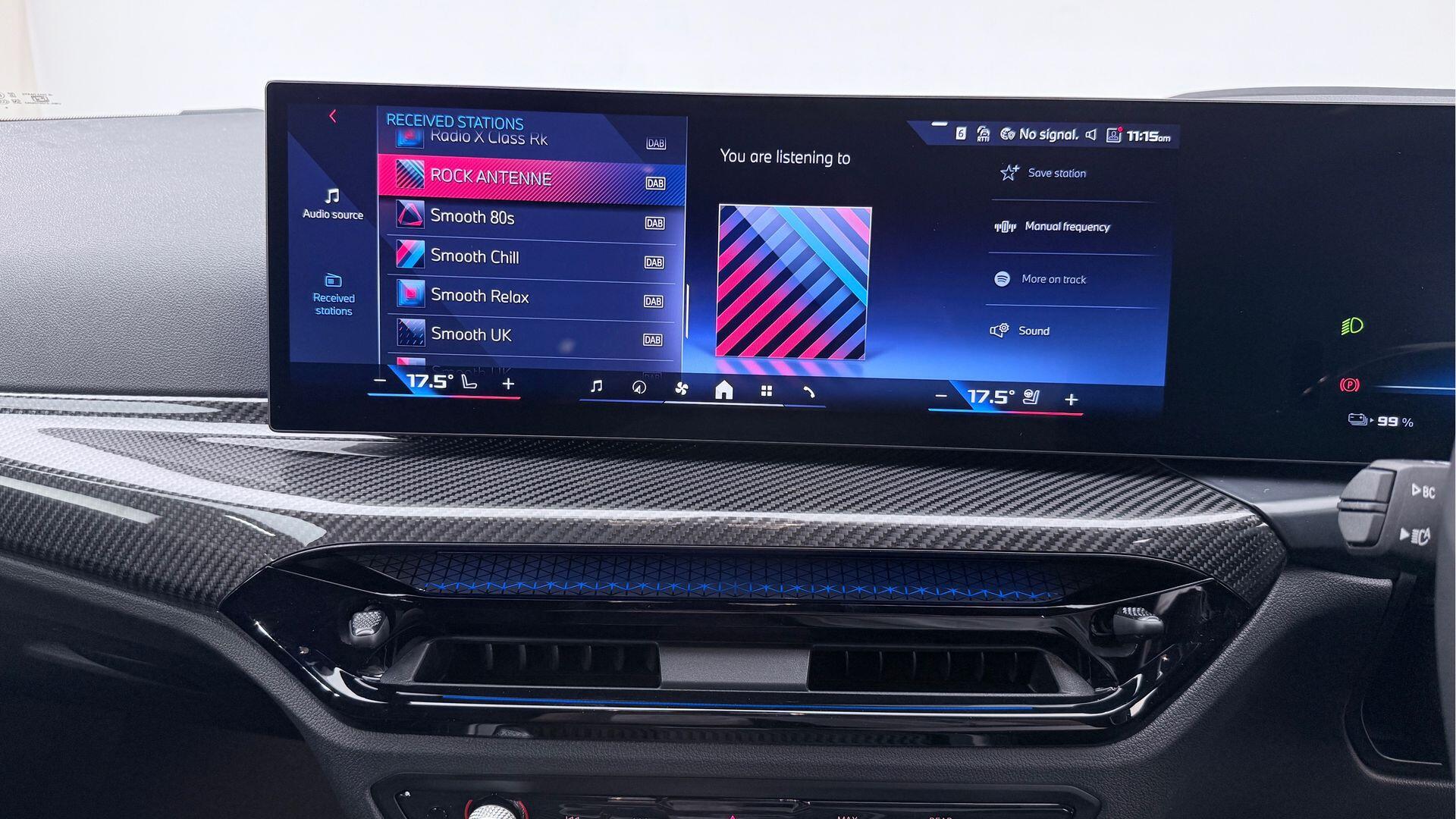 BMW i4 view 8
