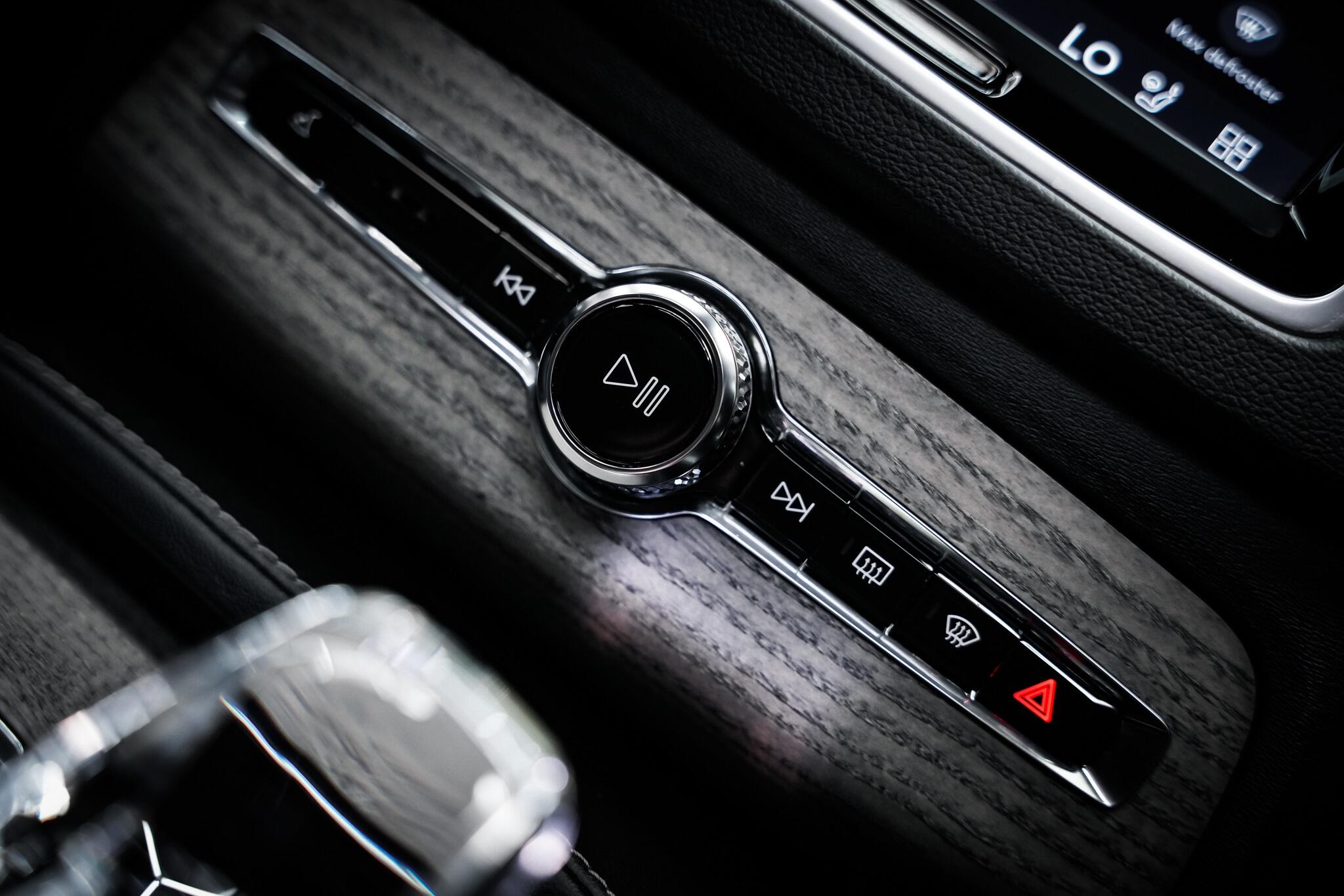 Volvo XC90 view 45