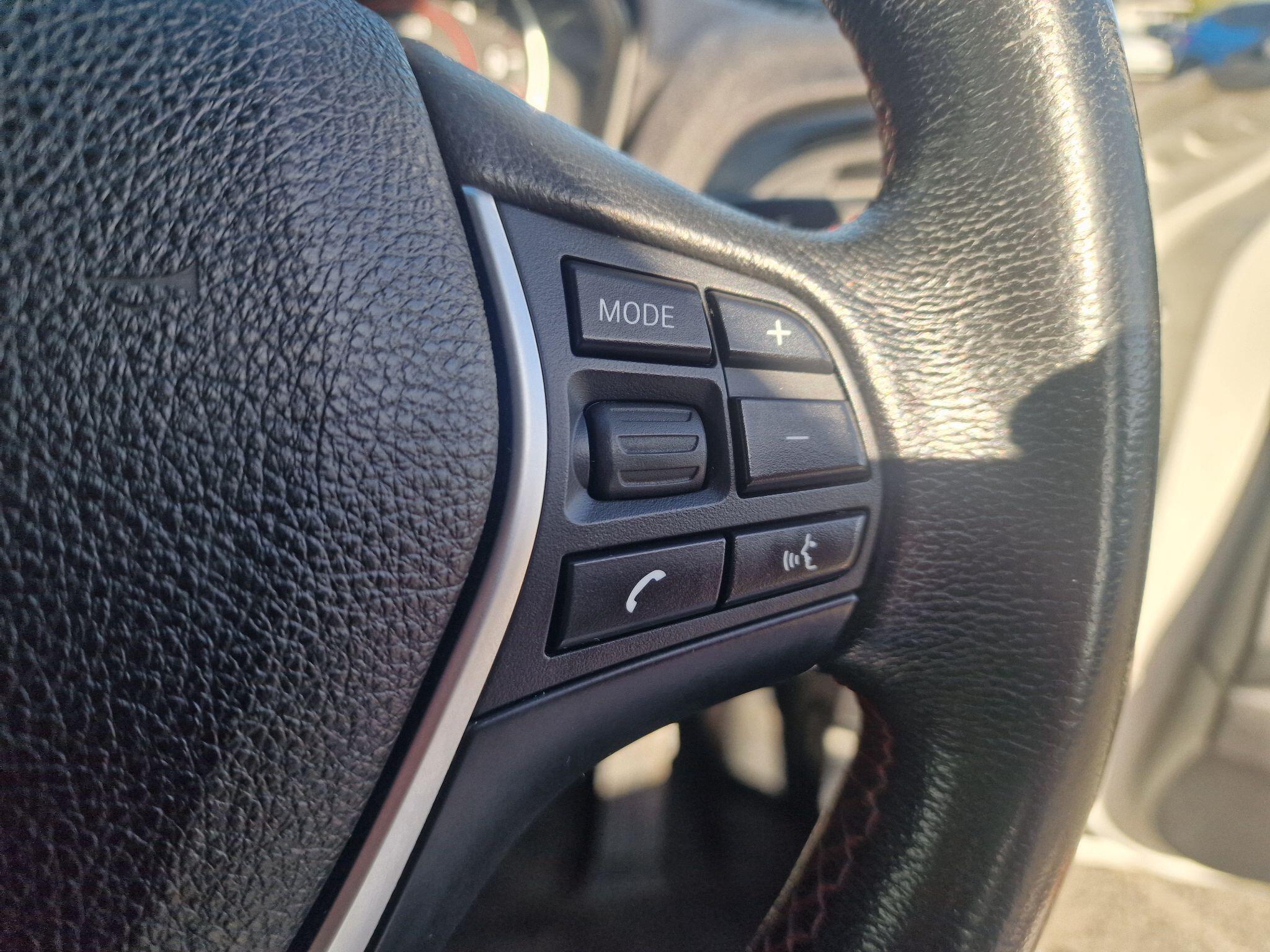 BMW 1 Series view 33