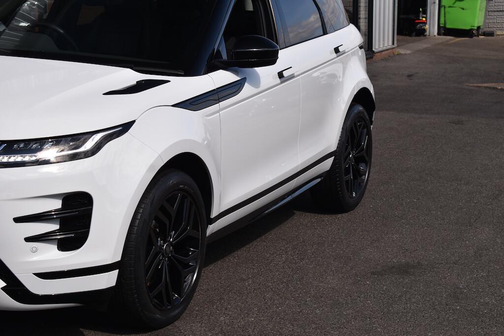 Land Rover Range Rover Evoque view 25
