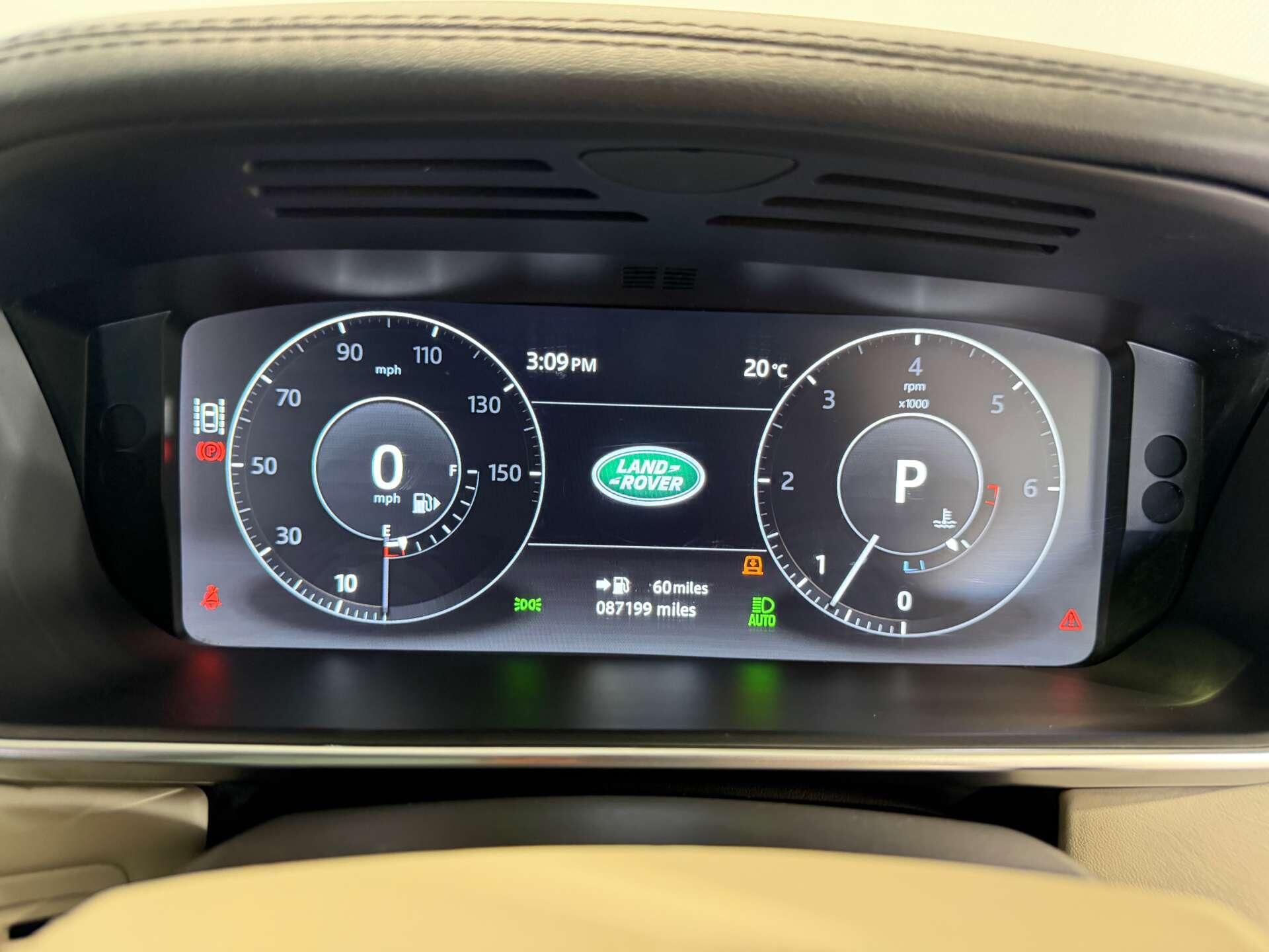 Land Rover Range Rover view 35