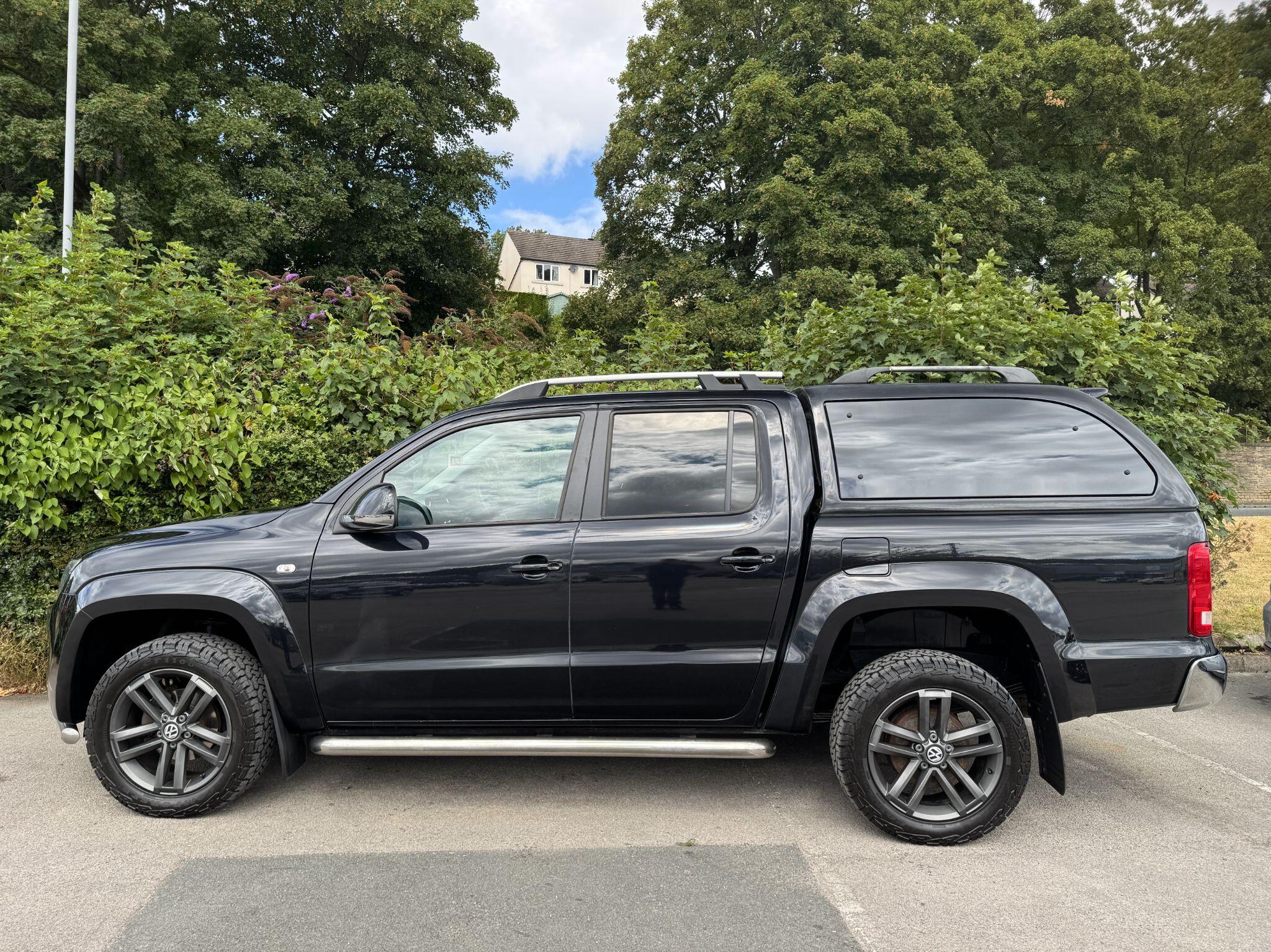 Volkswagen Amarok view 8