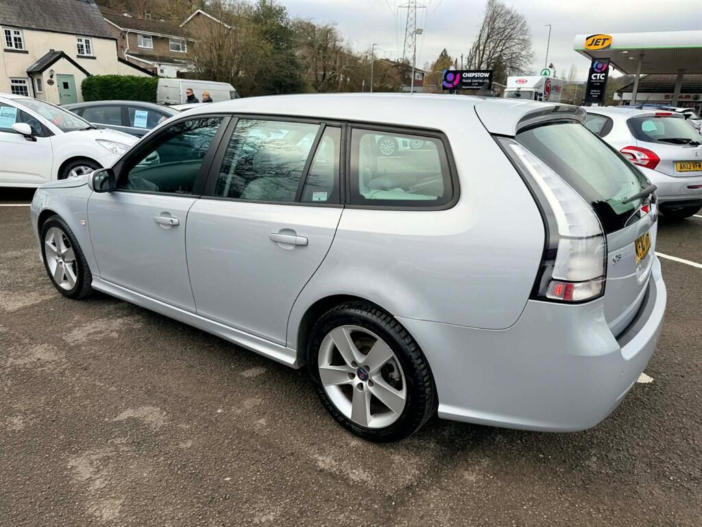 Saab 9-3 view 4