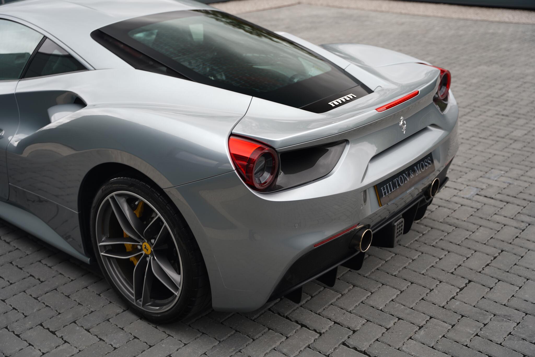Ferrari 488 view 57