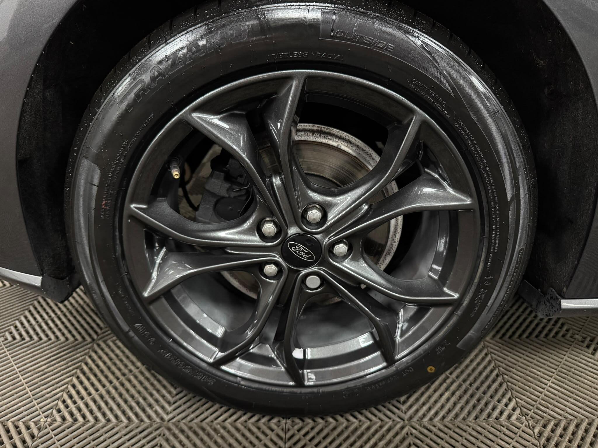 Ford Focus view 46