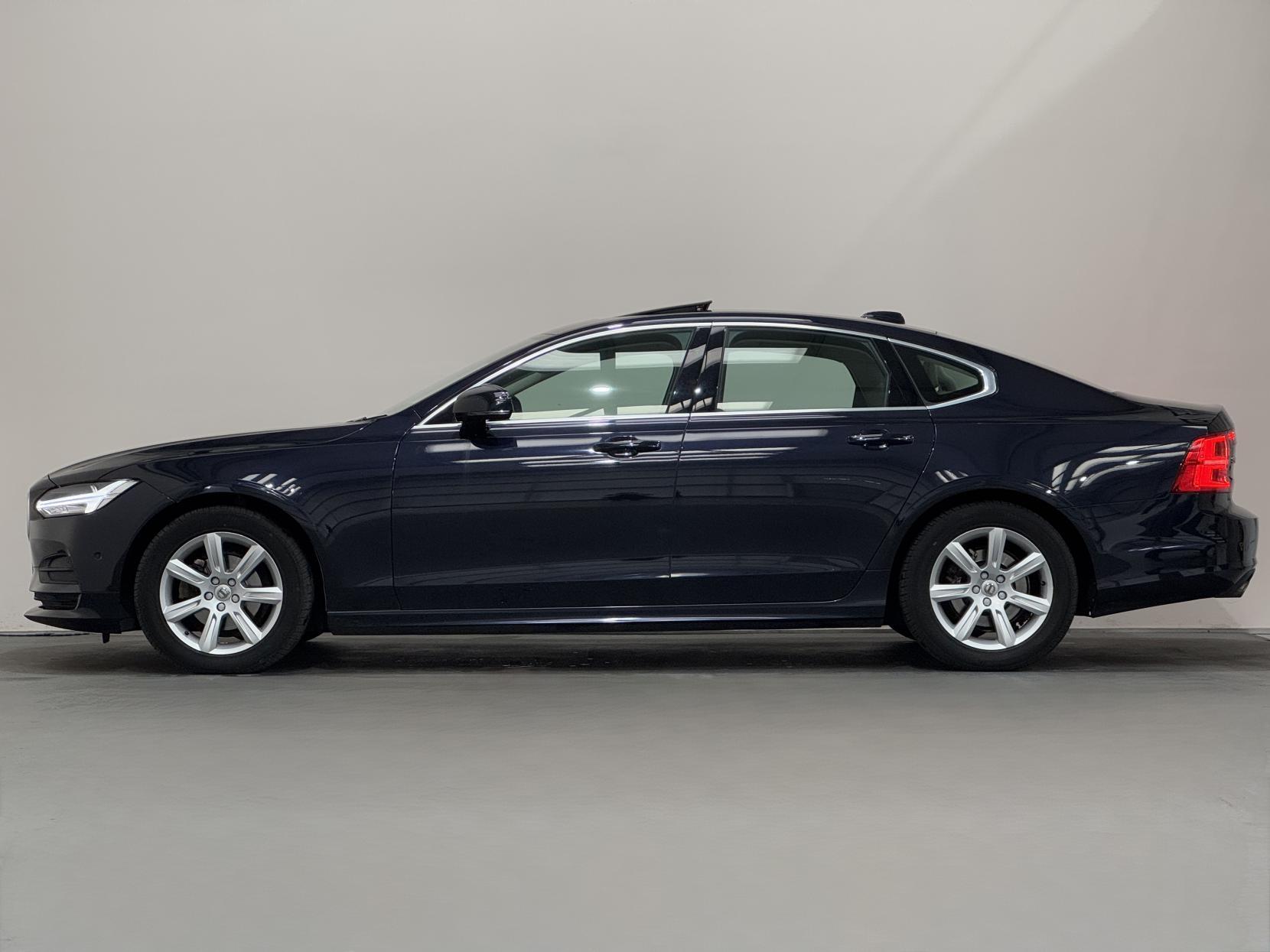 Volvo S90 view 7