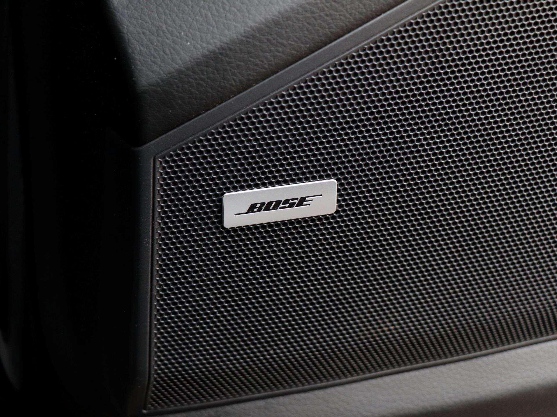 Porsche Cayenne view 23