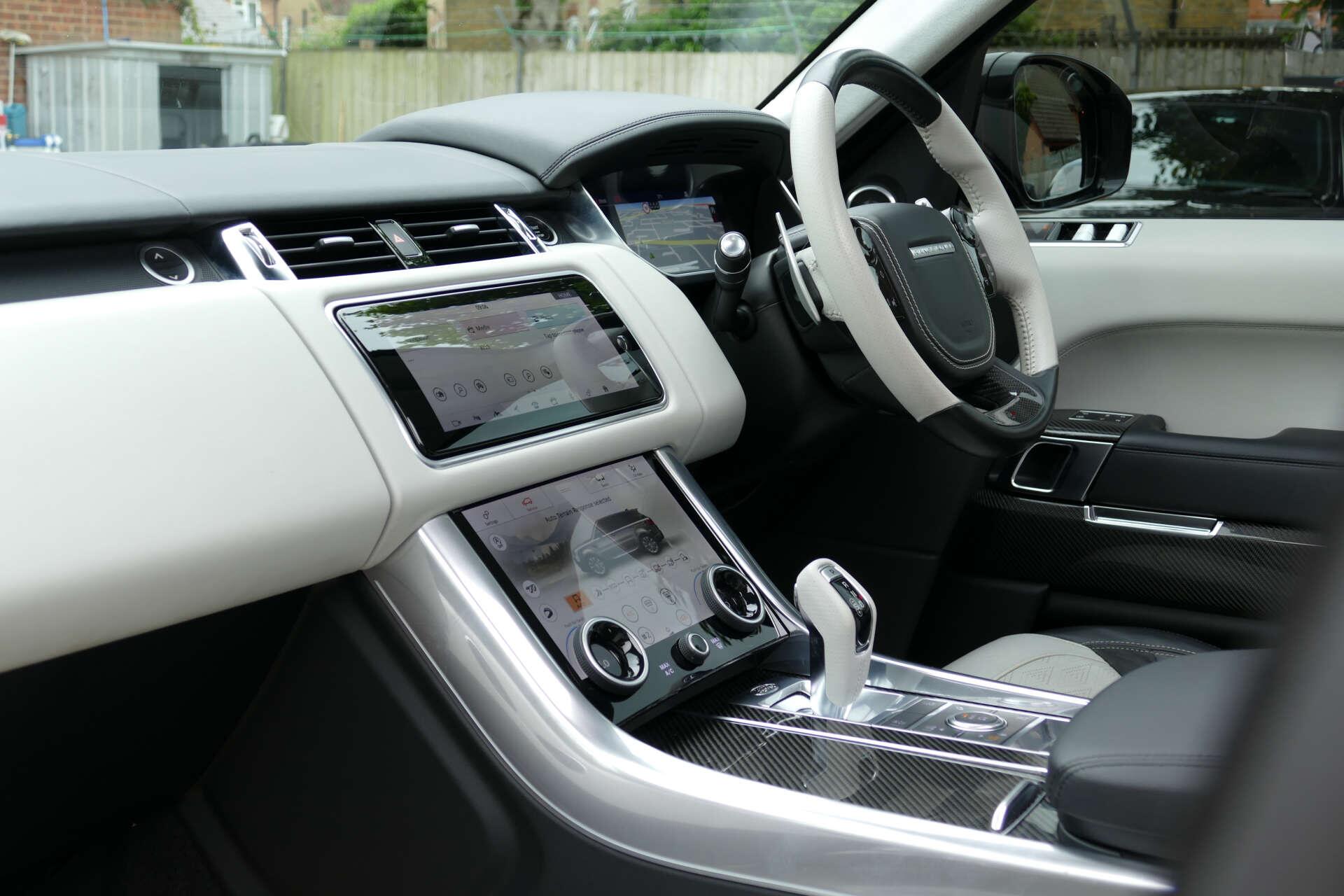 Land Rover Range Rover Sport view 37