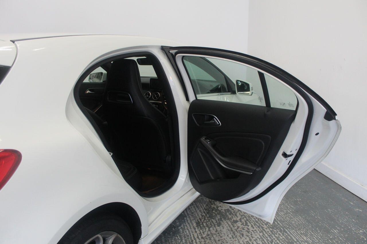 Mercedes-Benz A-Class view 23