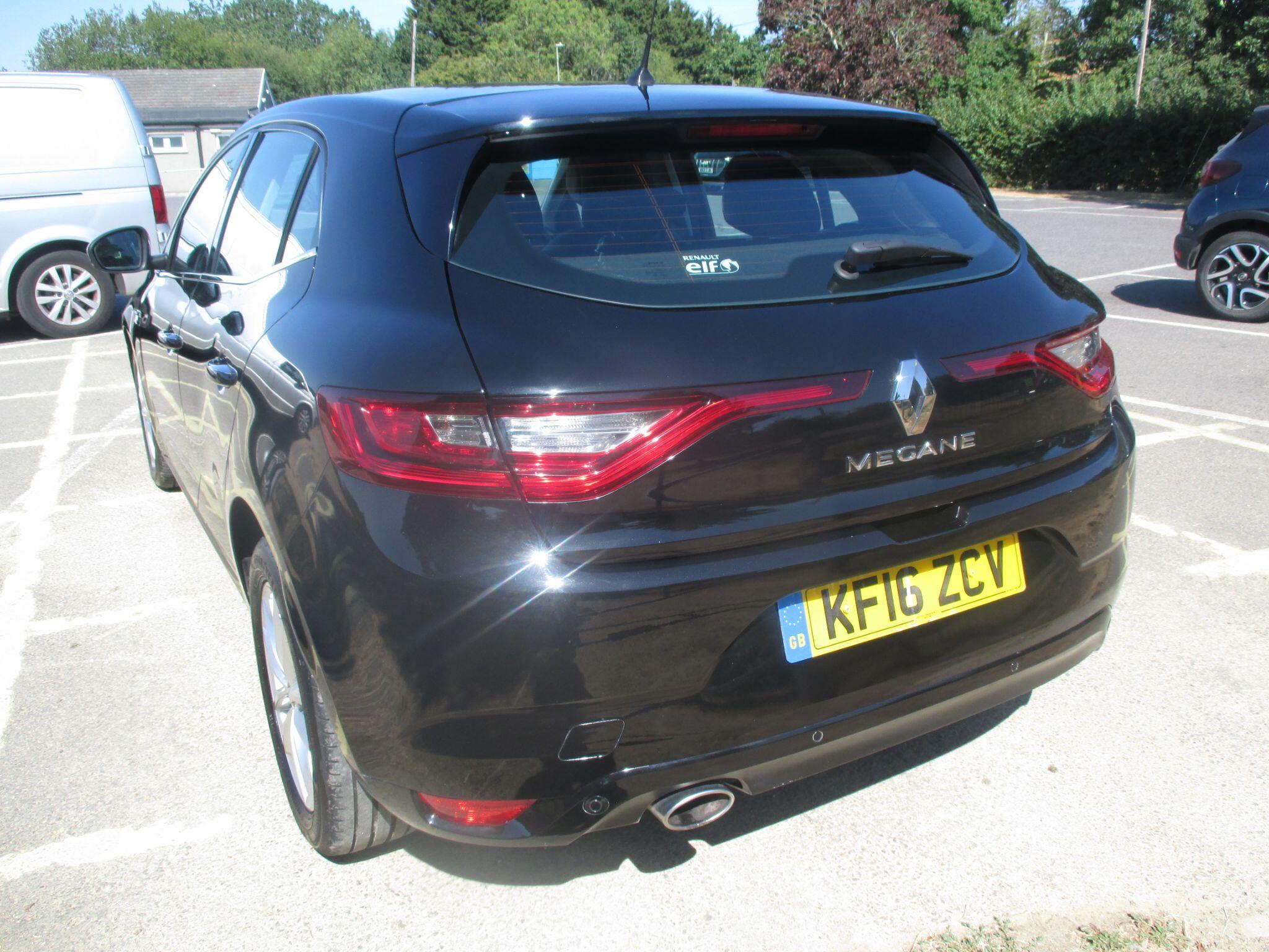 Renault Megane view 13