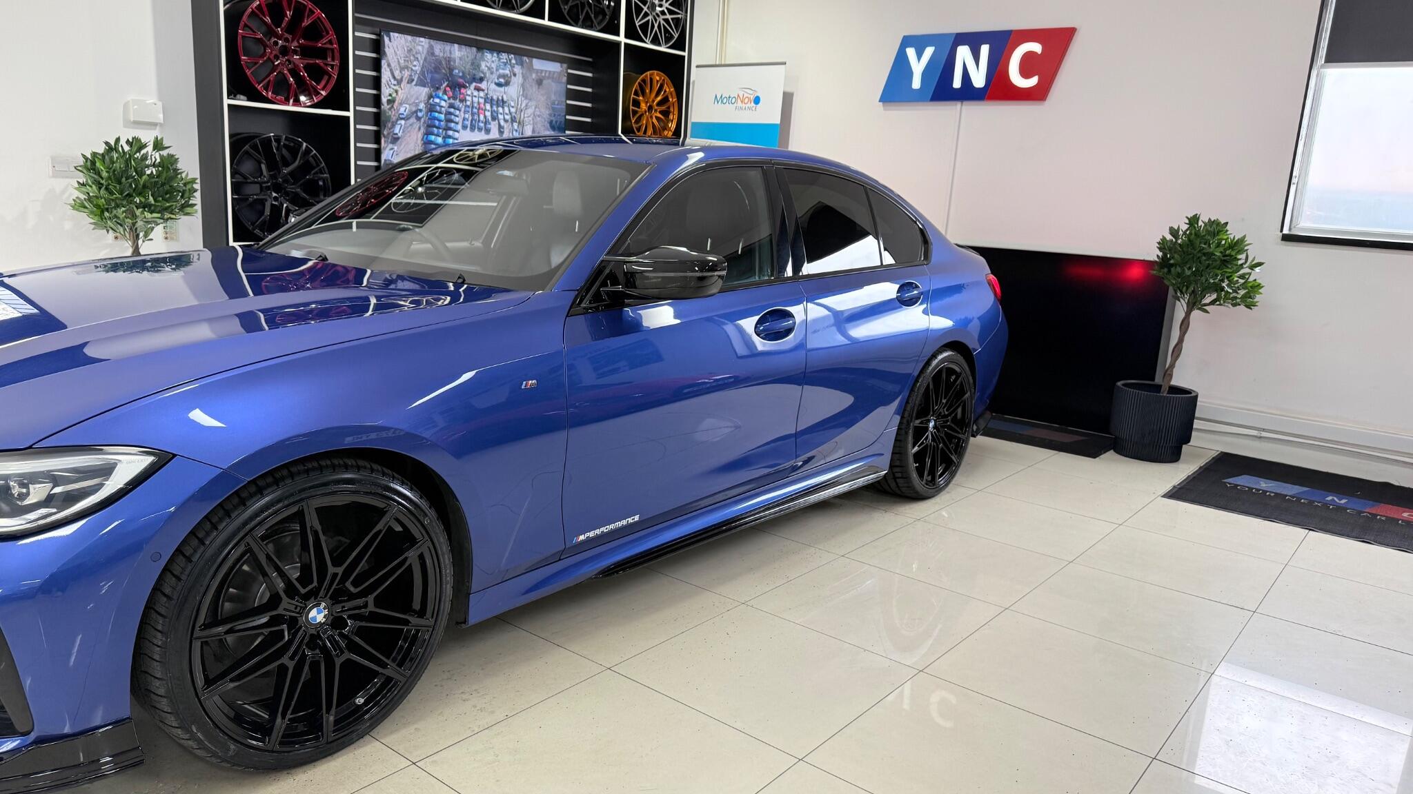 BMW 3 Series view 21