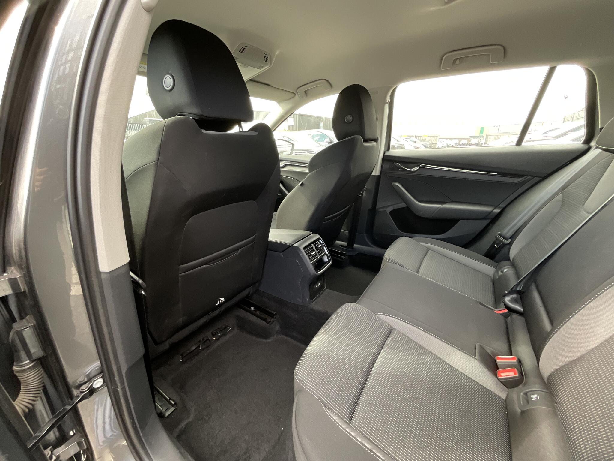 Skoda Octavia view 13