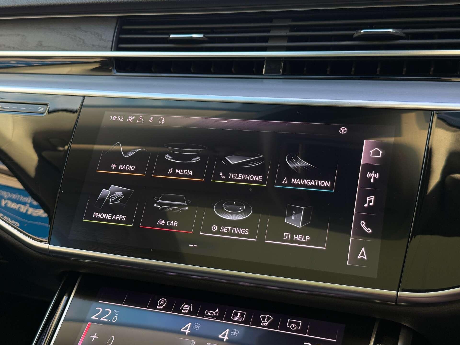 Audi A8 view 57