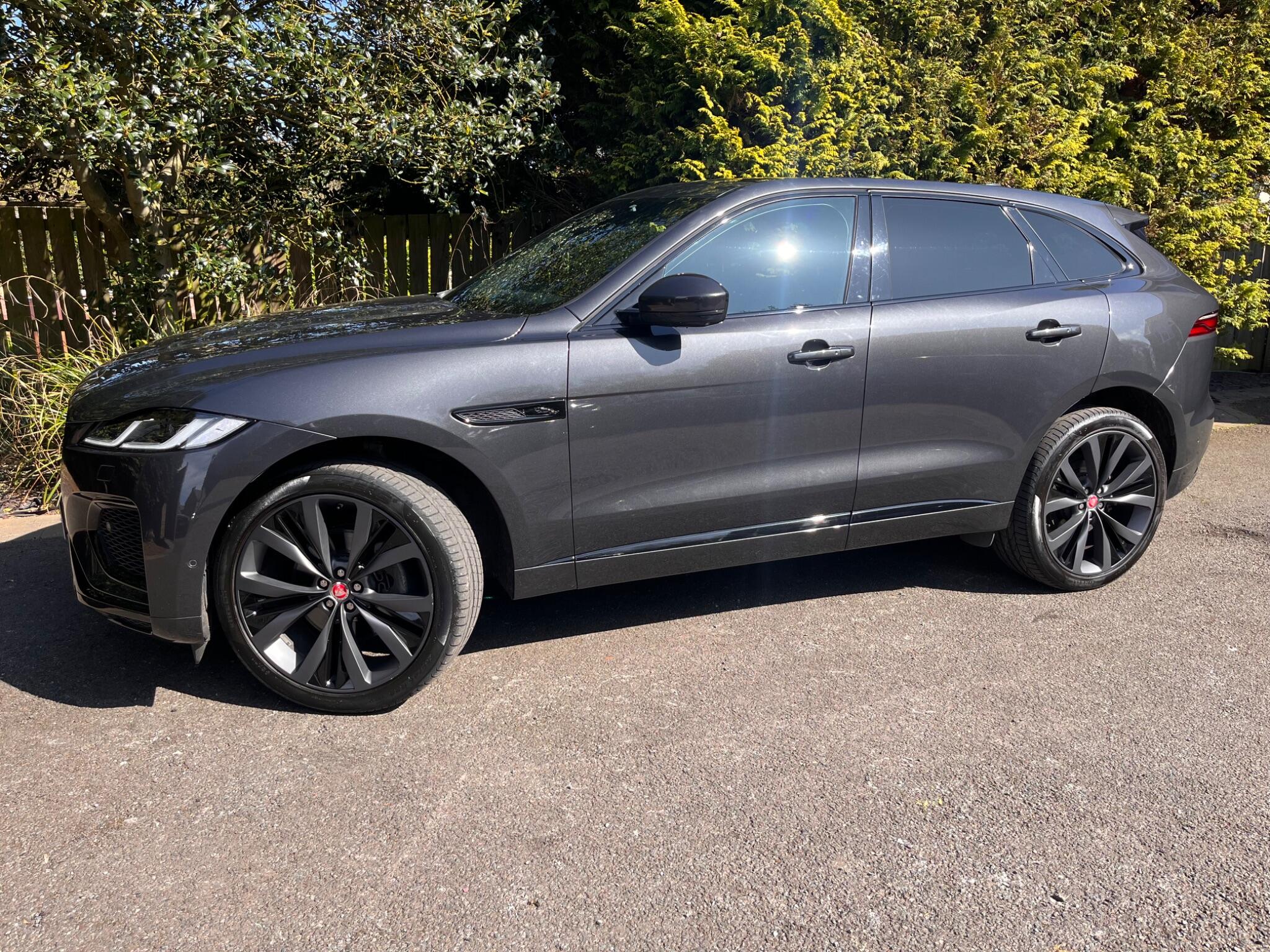Jaguar F-Pace view 7