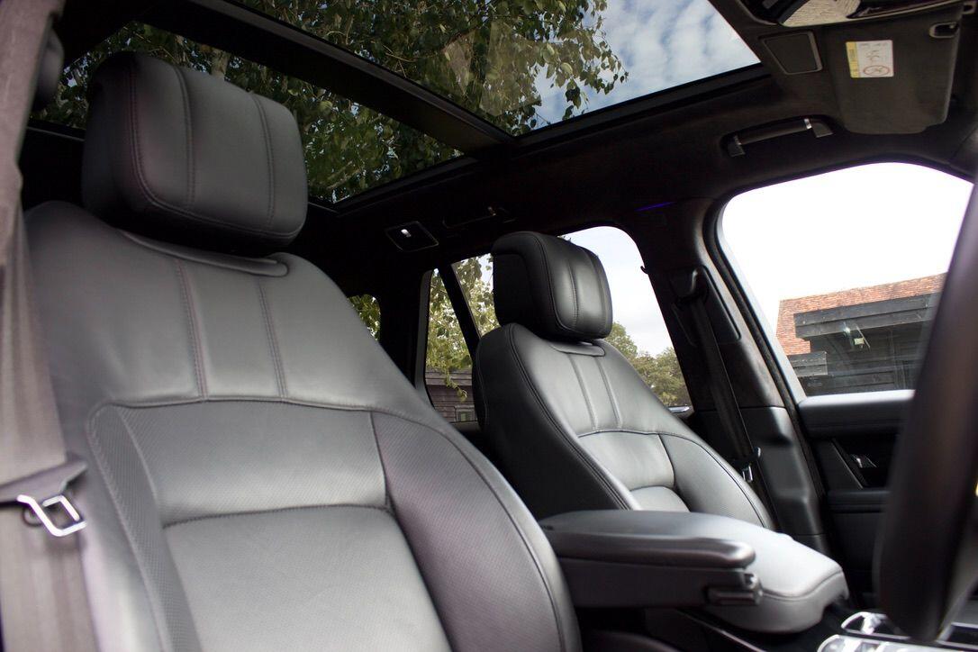 Land Rover Range Rover view 5