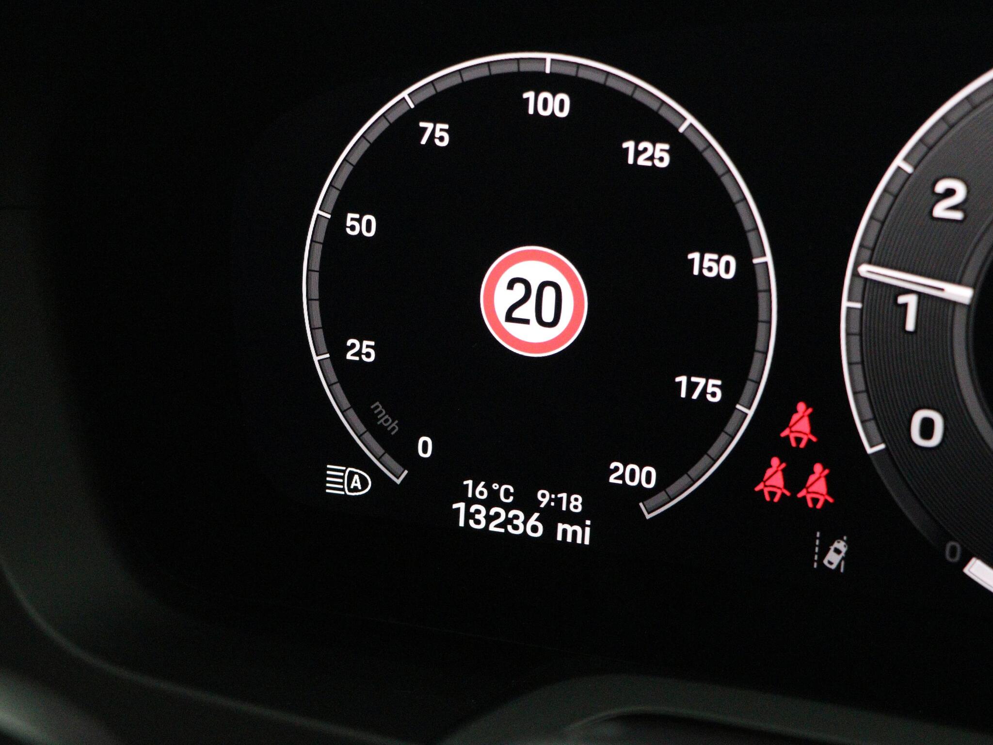Porsche 911 view 32