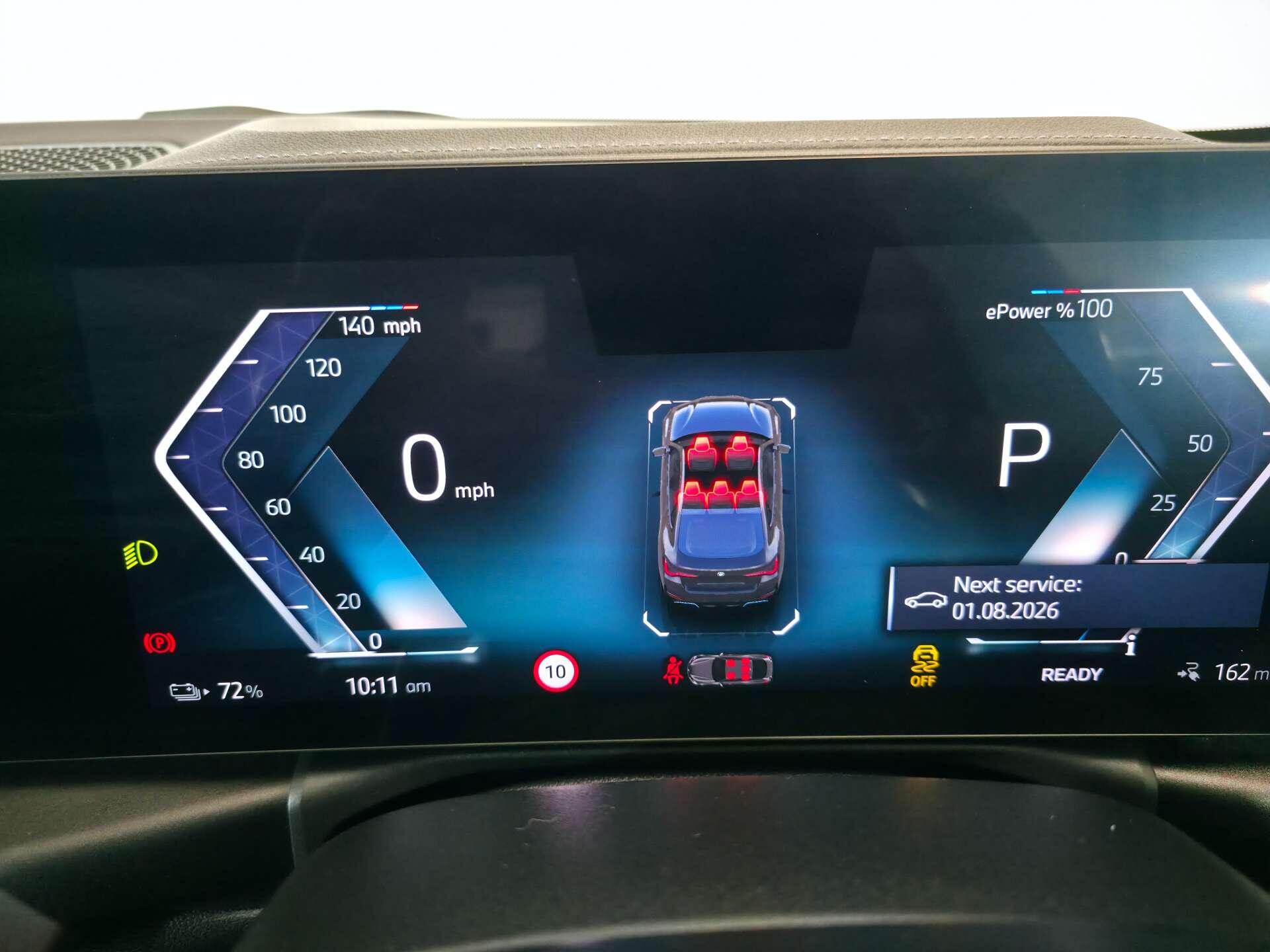 BMW I4 view 32