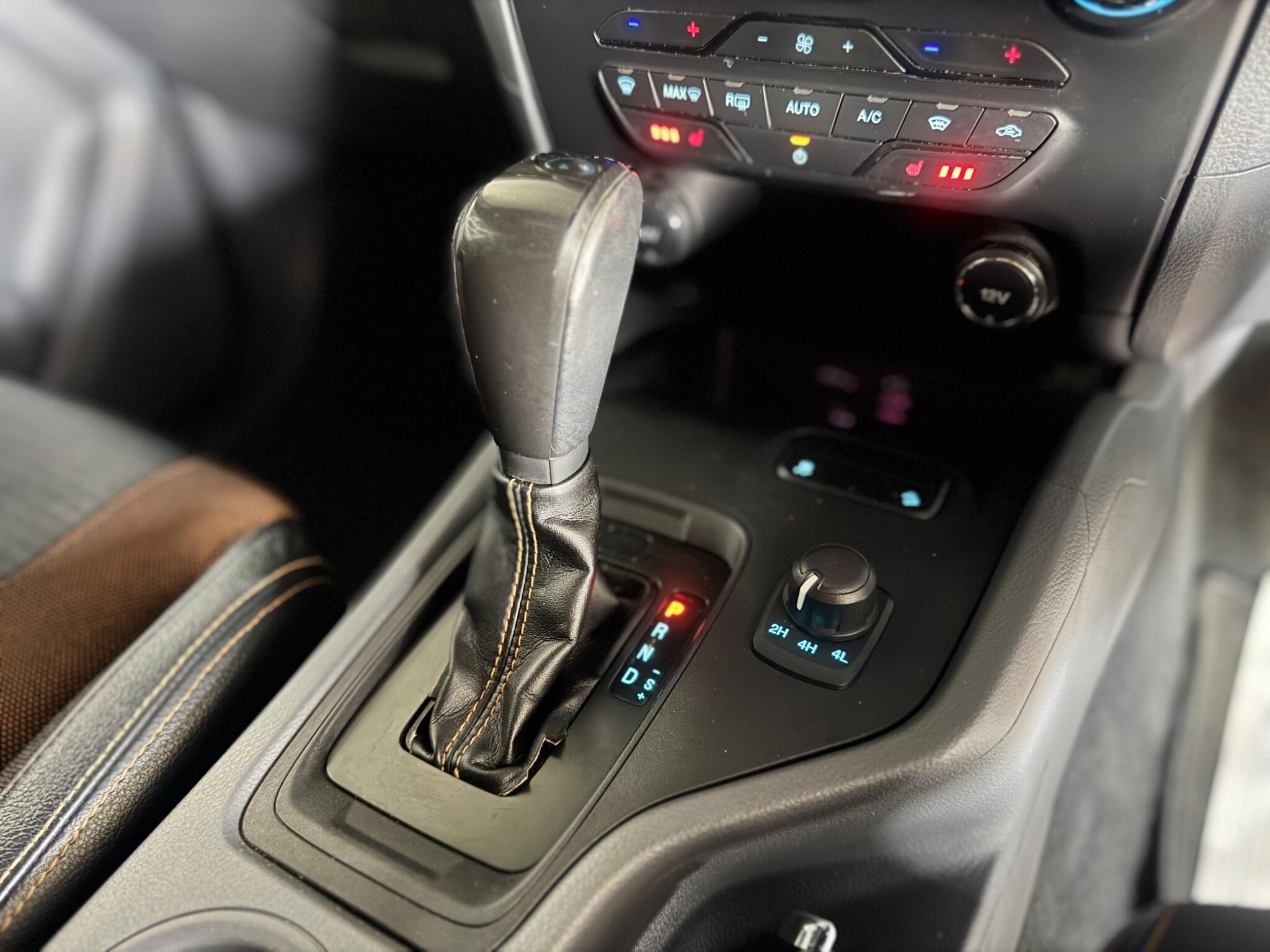 Ford Ranger view 38