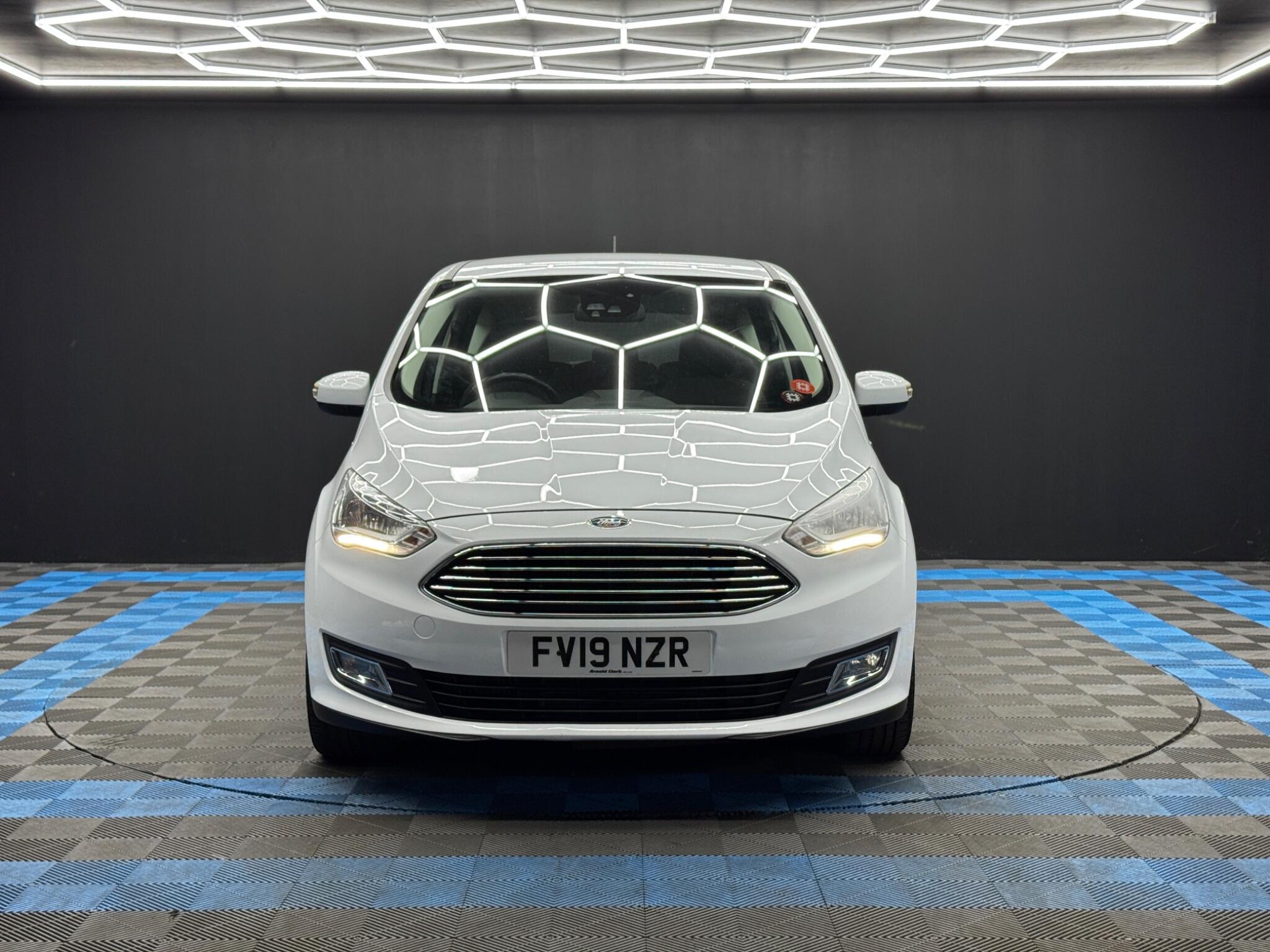 Ford C-Max view 2