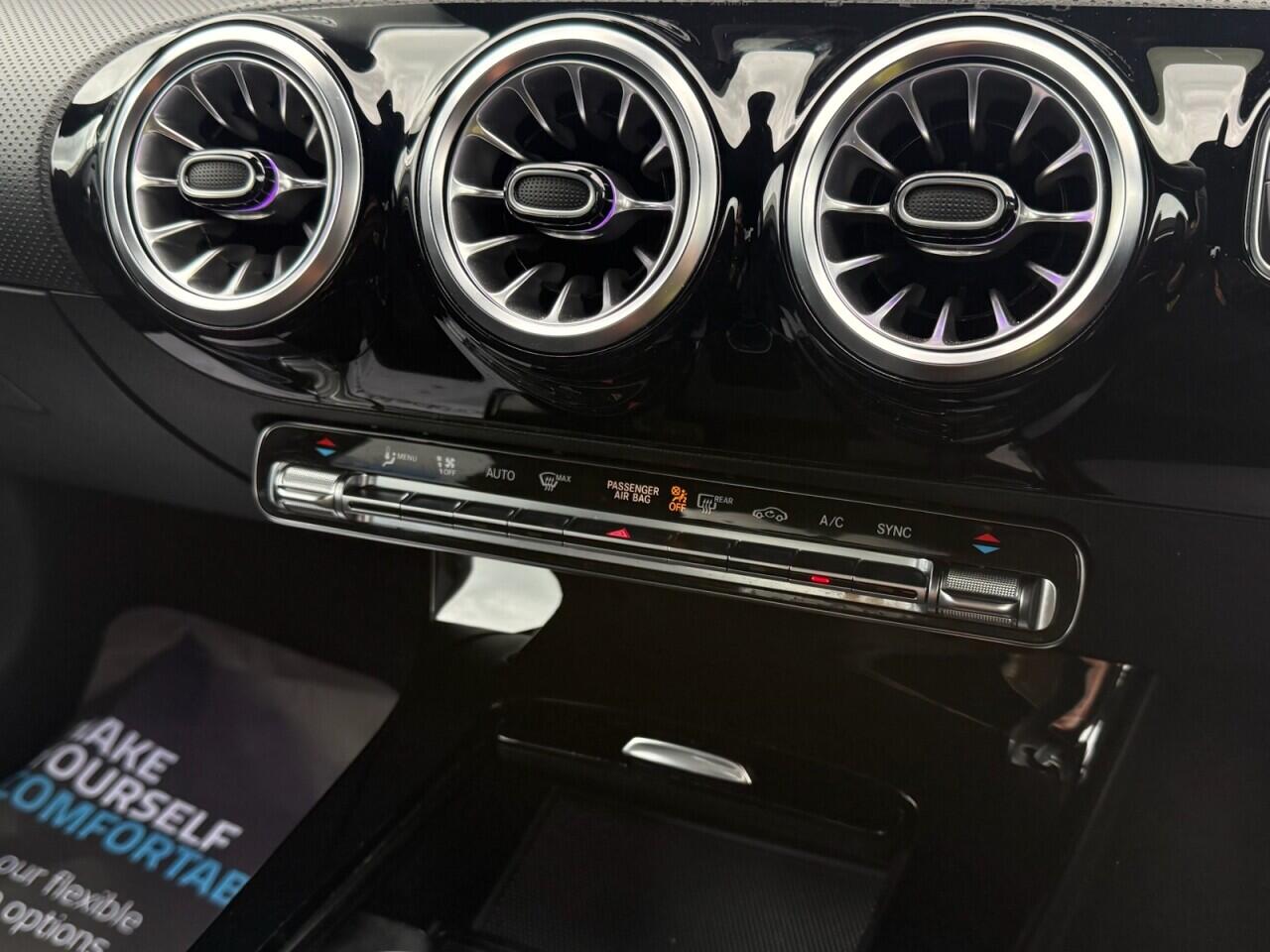 Mercedes-Benz Cla view 23