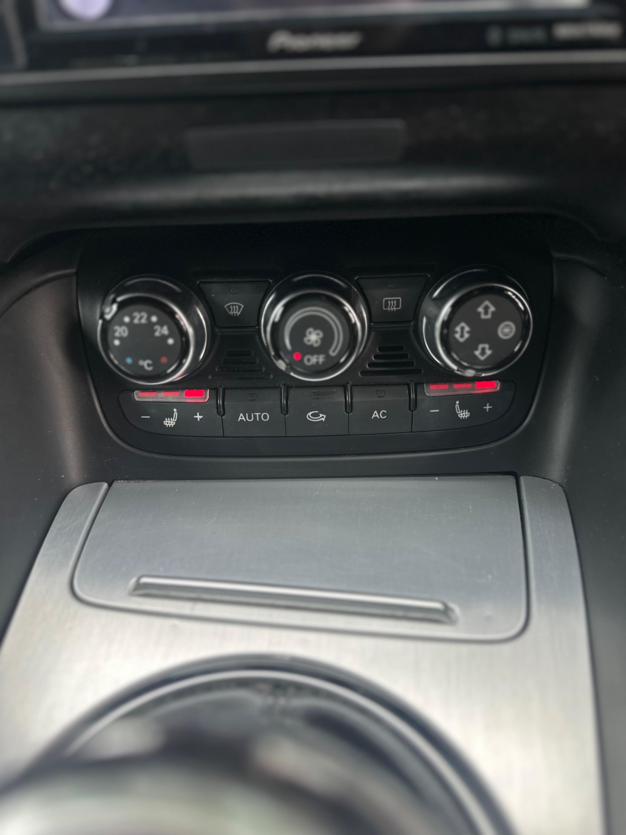 2007 Audi TT image 19