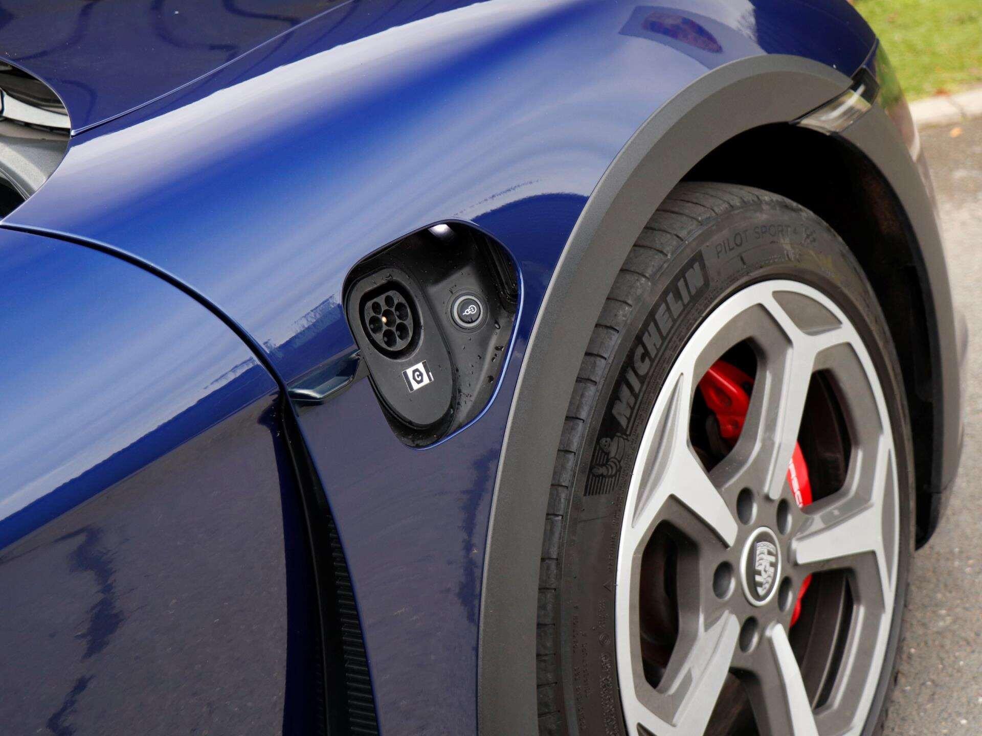 Porsche Taycan view 31