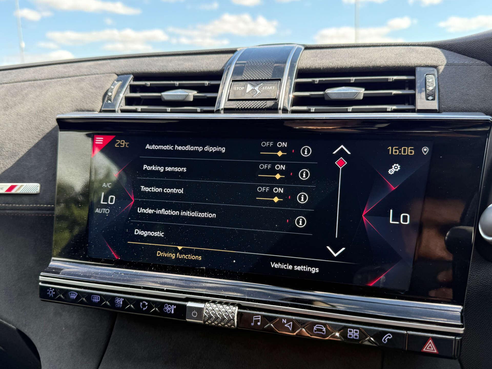 DS Automobiles DS 7 Crossback view 53