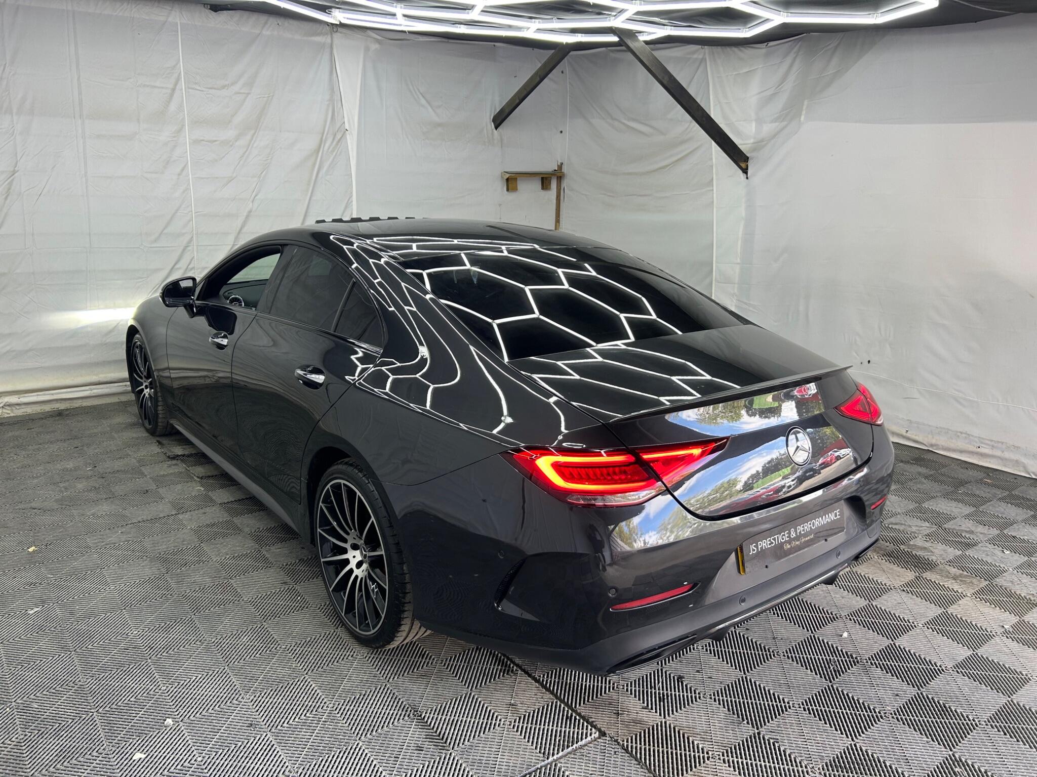 Mercedes-Benz CLS view 4