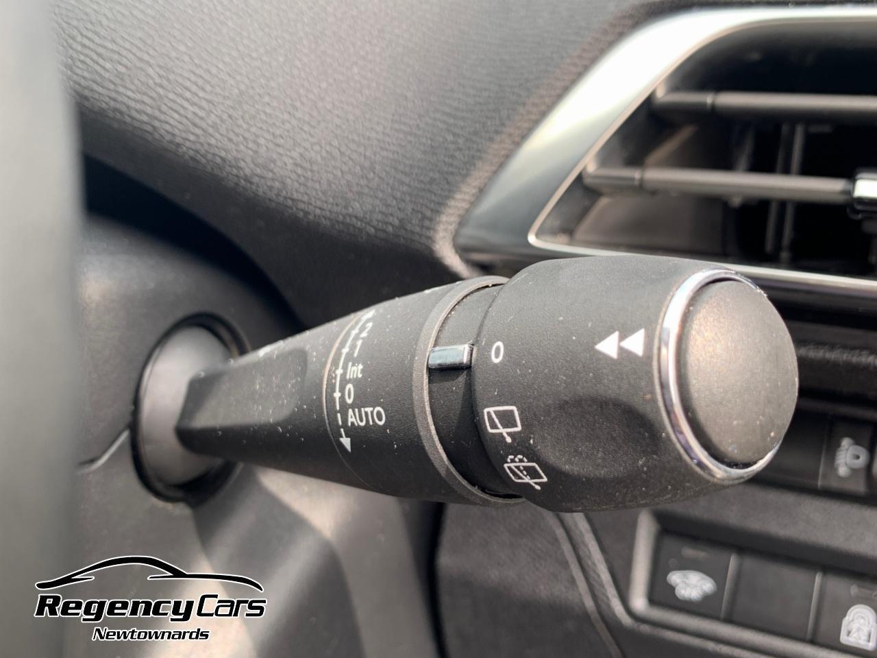 Peugeot 3008 view 17