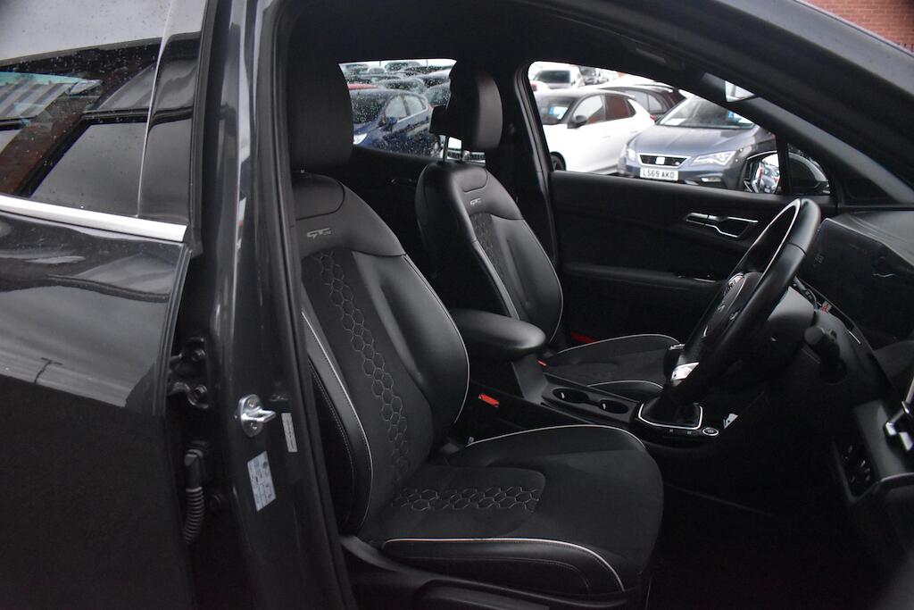 Kia Sportage view 9