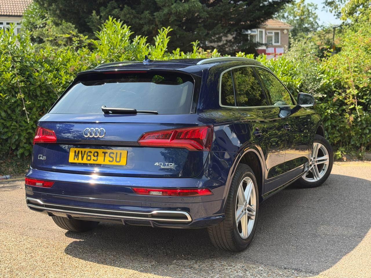 Audi Q5 view 50