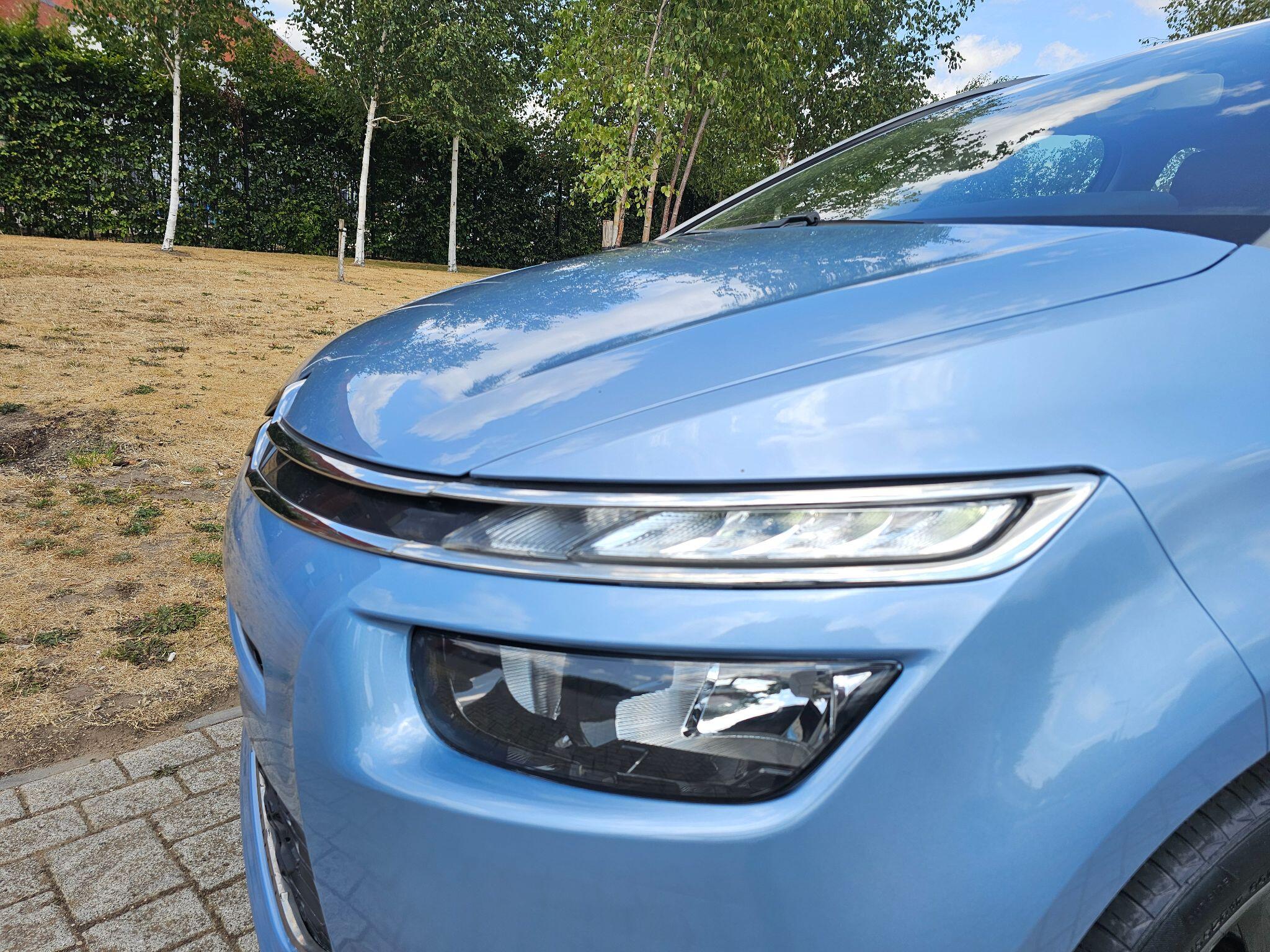 Citroen Grand C4 Picasso view 47
