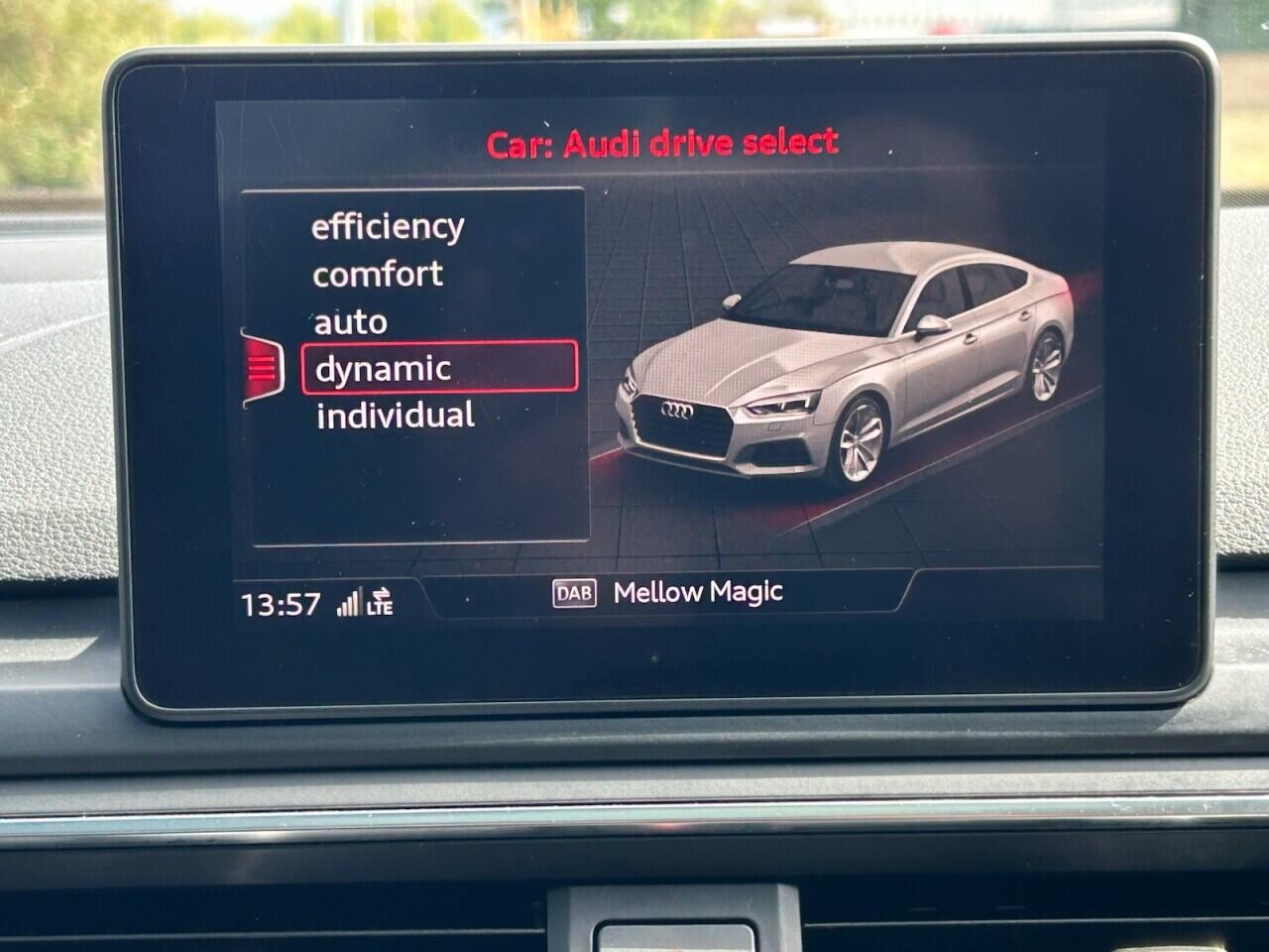 Audi A5 view 39