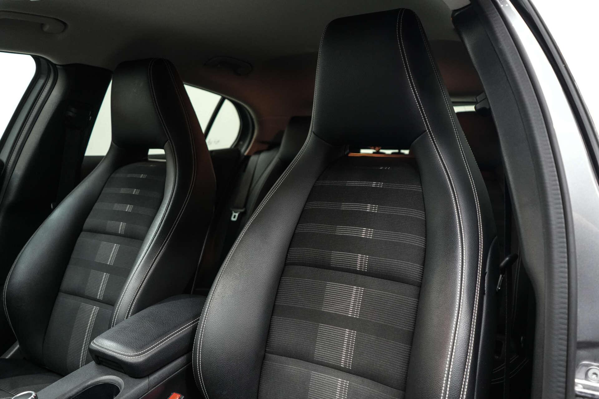 Mercedes-Benz Gla view 13