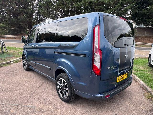 Ford Tourneo Custom view 8