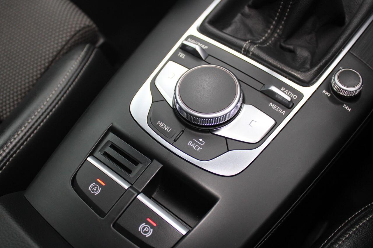 Audi A3 view 25