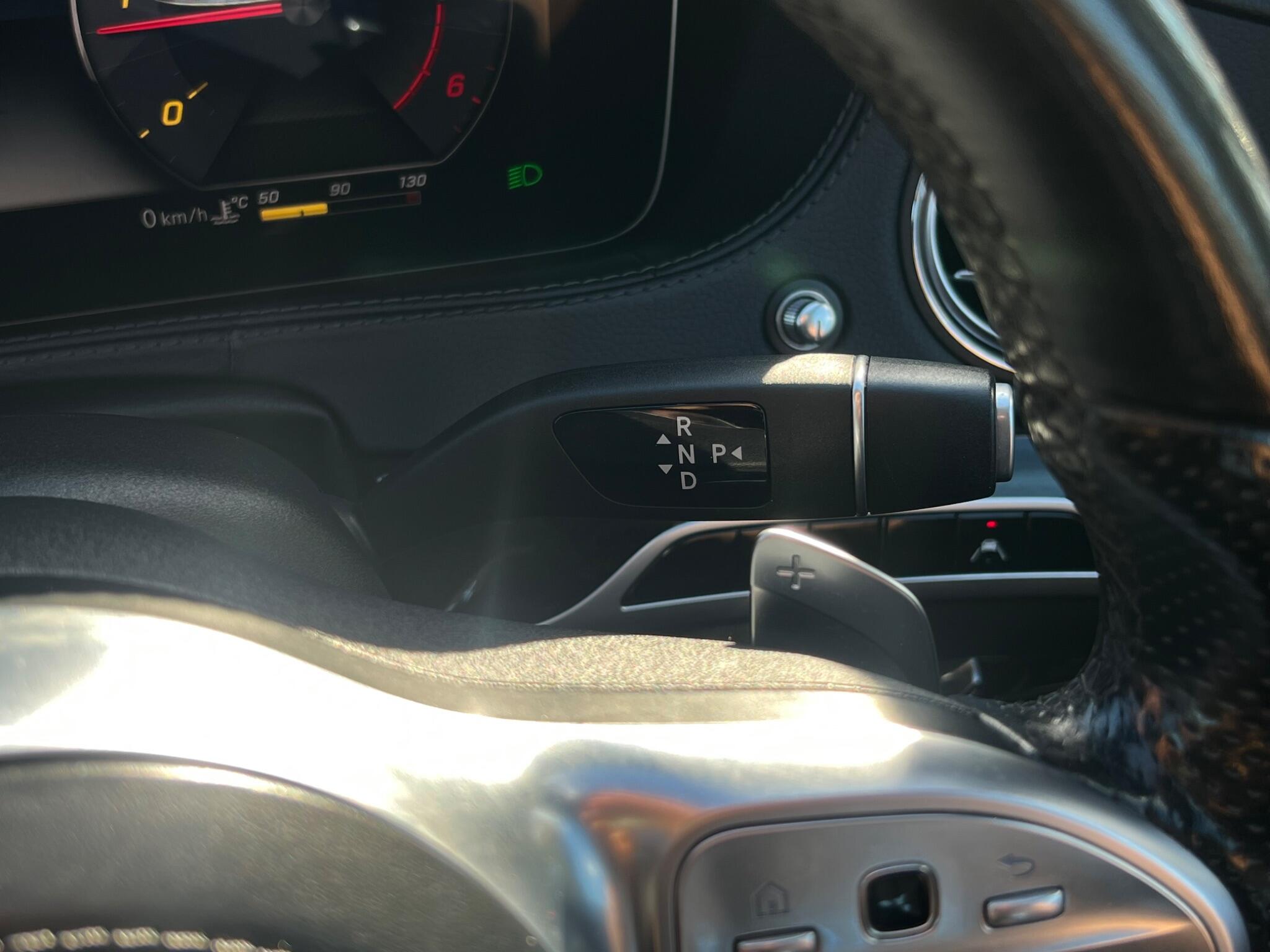 Mercedes-Benz S-Class view 42